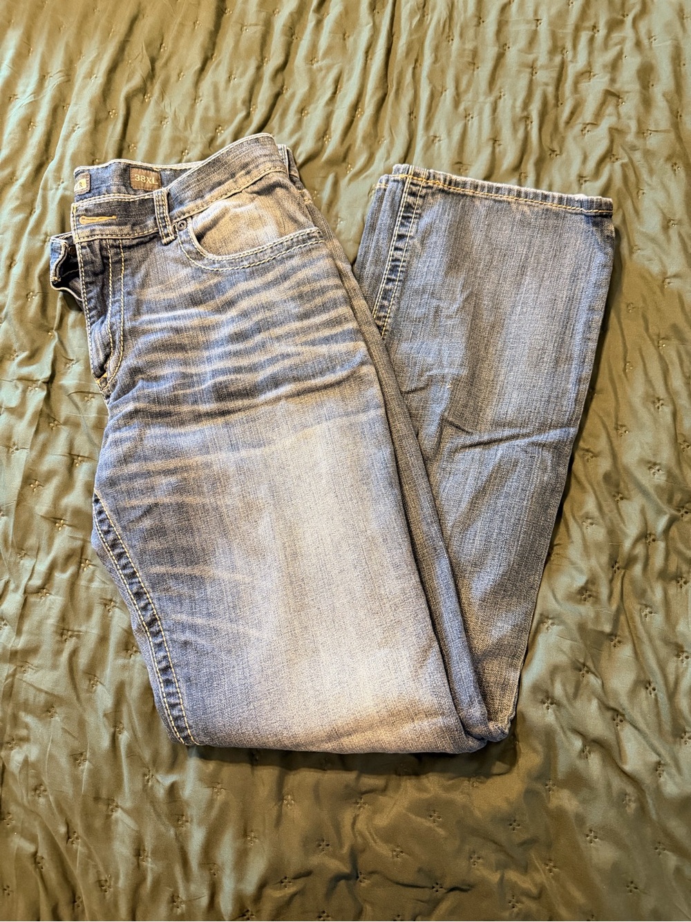BKE Light Blue Relaxed Fit Men's Jeans